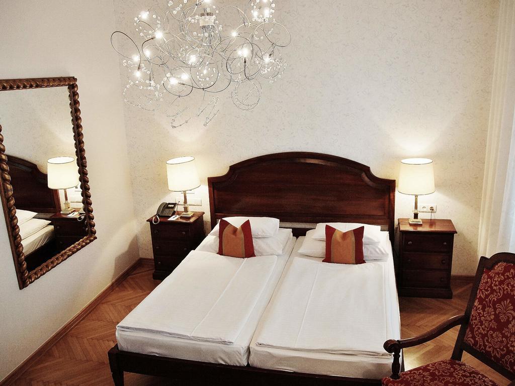 Myrooms Neu-Isenburg Room photo